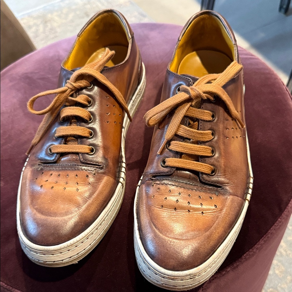 Men's Brown Leather Sneakers authentic brand for incredible price.